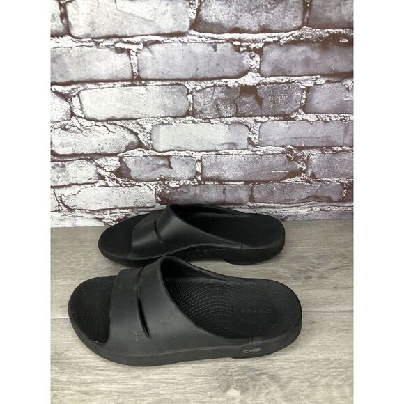 OOFOS Black Rubber Lightweight Recovery Slides Sandals Women’s 41EU/10M US Men 8 - Picture 11 of 16